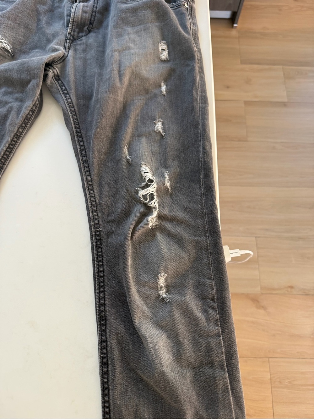 Diesel Men's Black/Grey Skinny Distressed Jeans - Picture 7 of 9